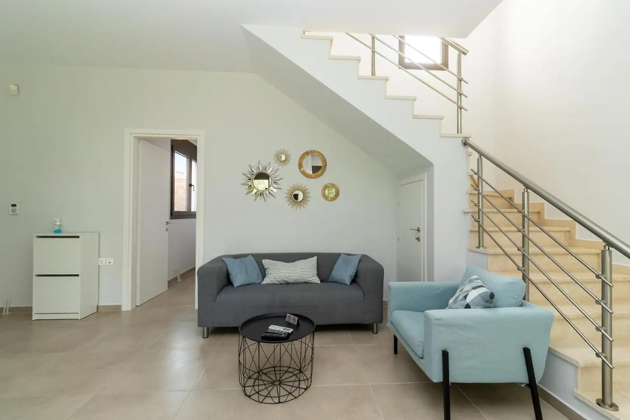 Friday Mood By Diomedes Group Villa Pefkochori